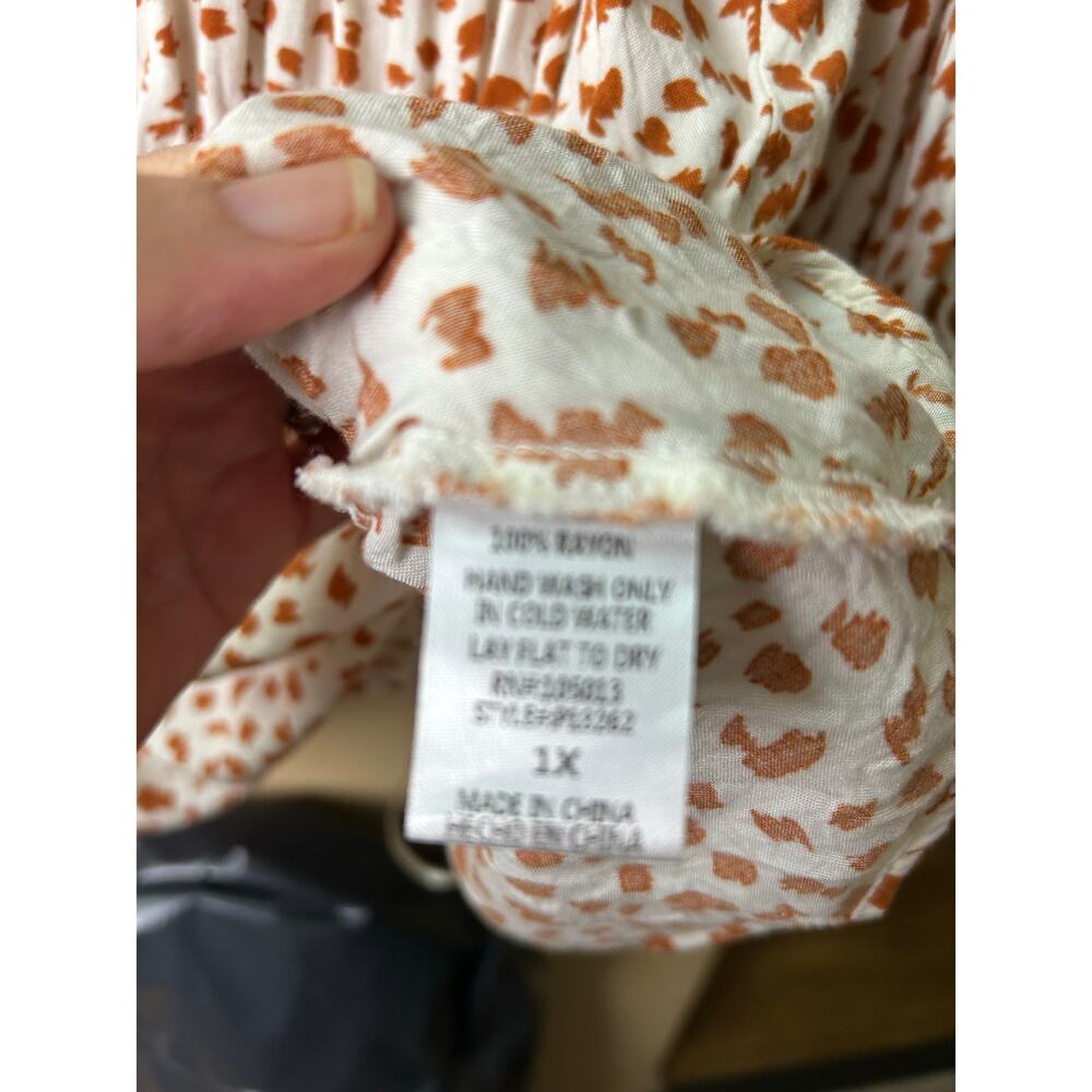 Savannah Jane Peplum Embroidered Print Blouse Sz … - image 5